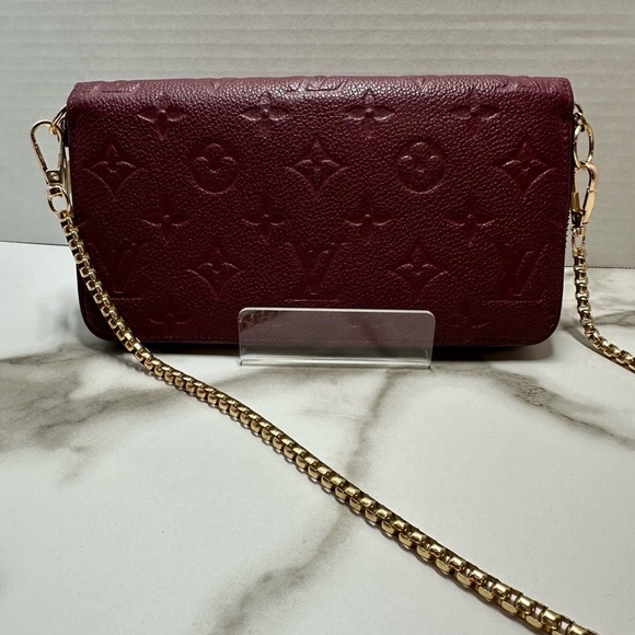 Authentic Louis Vuitton Empreinte Zippy Wallet in Aurore WOC. COA included - Picture 3 of 13